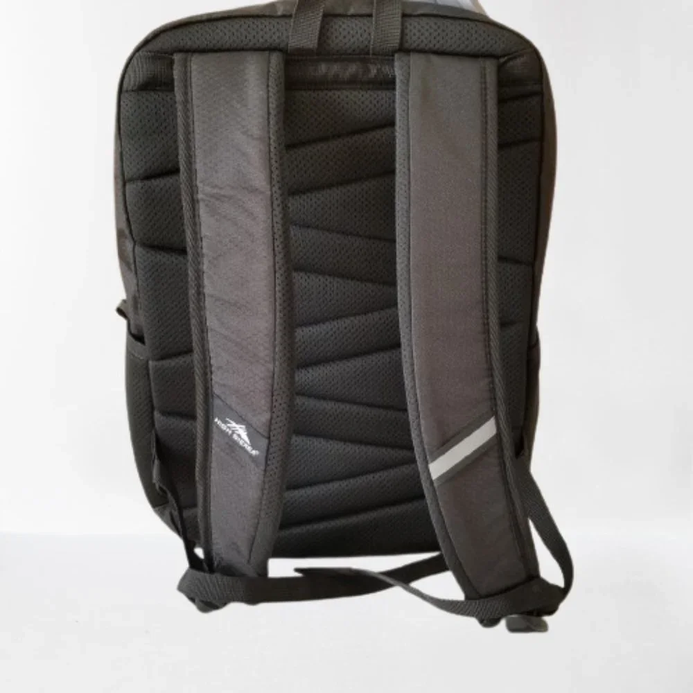 NWT! High Sierra Backpack with Laptop Divider/Bottle Pockets/Padded Back - Picture 8 of 11